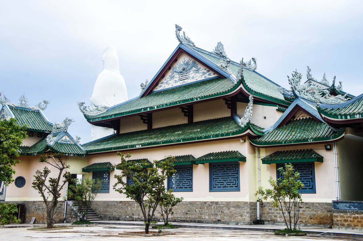Chùa Linh Ứng Sơn Trà là nơi tọa lạc của Phật Quan Thế Âm cao nhất Việt Nam